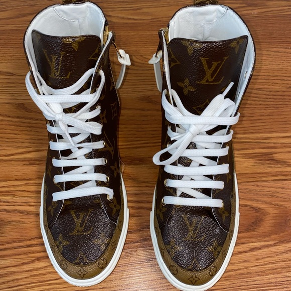 Buy Louis Vuitton Wmns Stellar High 'Brown Monogram' - 1A65UY